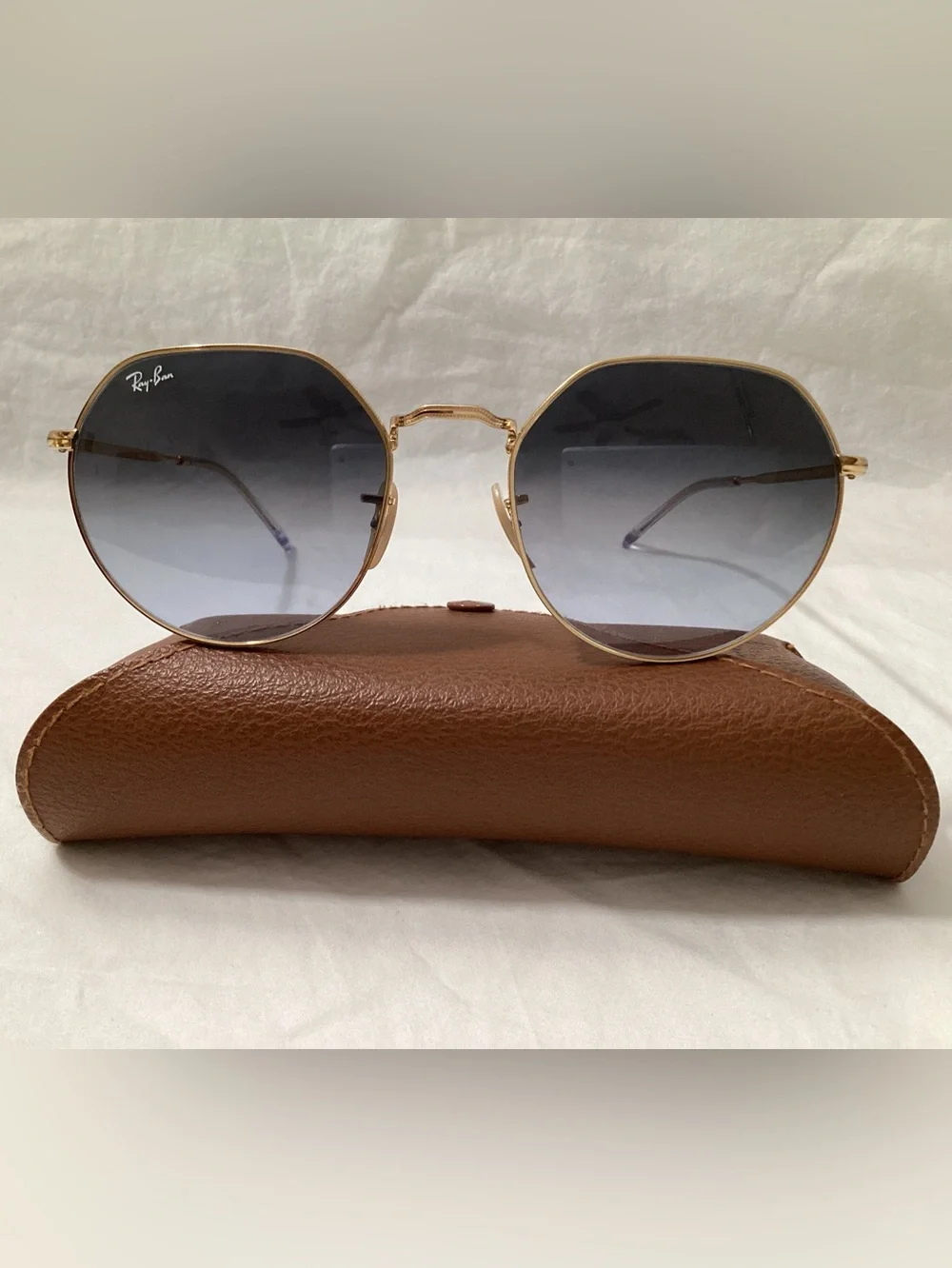 Ray-Ban Jack RB3565 Sunglasses Blue Gradient Lens Gold Frame Unisex Italy 55mm